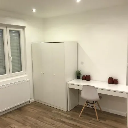 Duplex Coeur De Ville Place Darche * Longwy